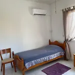 アパート Peaceful Townhouse With Private Pool Near The Sea パ フォス