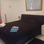 アパート Peaceful Townhouse With Private Pool Near The Sea