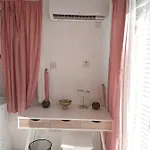 Peaceful Townhouse With Private Pool Near The Sea * パ フォス